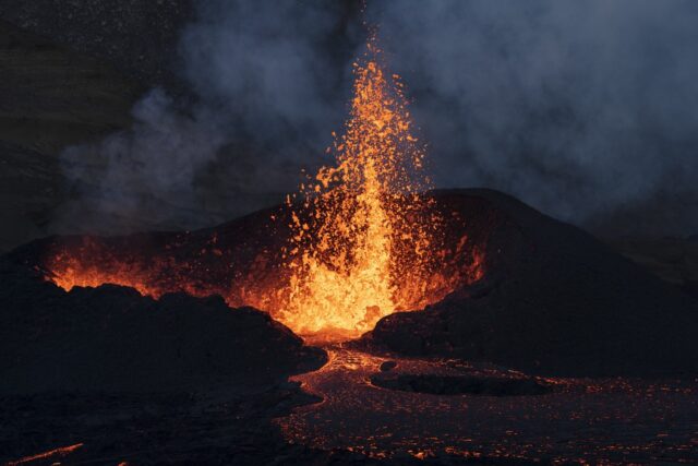 火山噴火の夢,金運